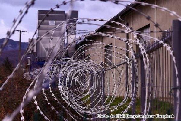 Le milieu fermé : la prison en évolution, de la Révolution au mandat Badinter